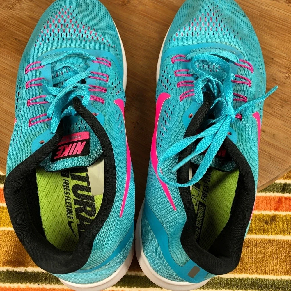 Nike Free RN Womens size 9 shoes blue athletic running training sneakers